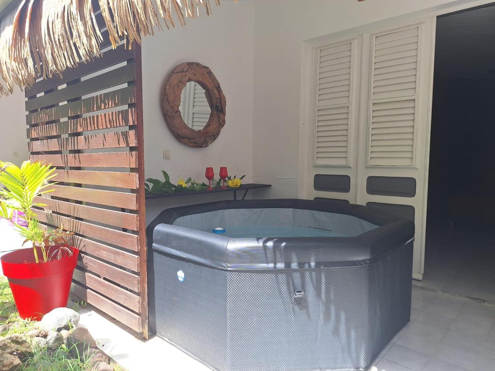 Orcea & Spa Sejours Ecofriendly Sainte-Anne Luaran gambar